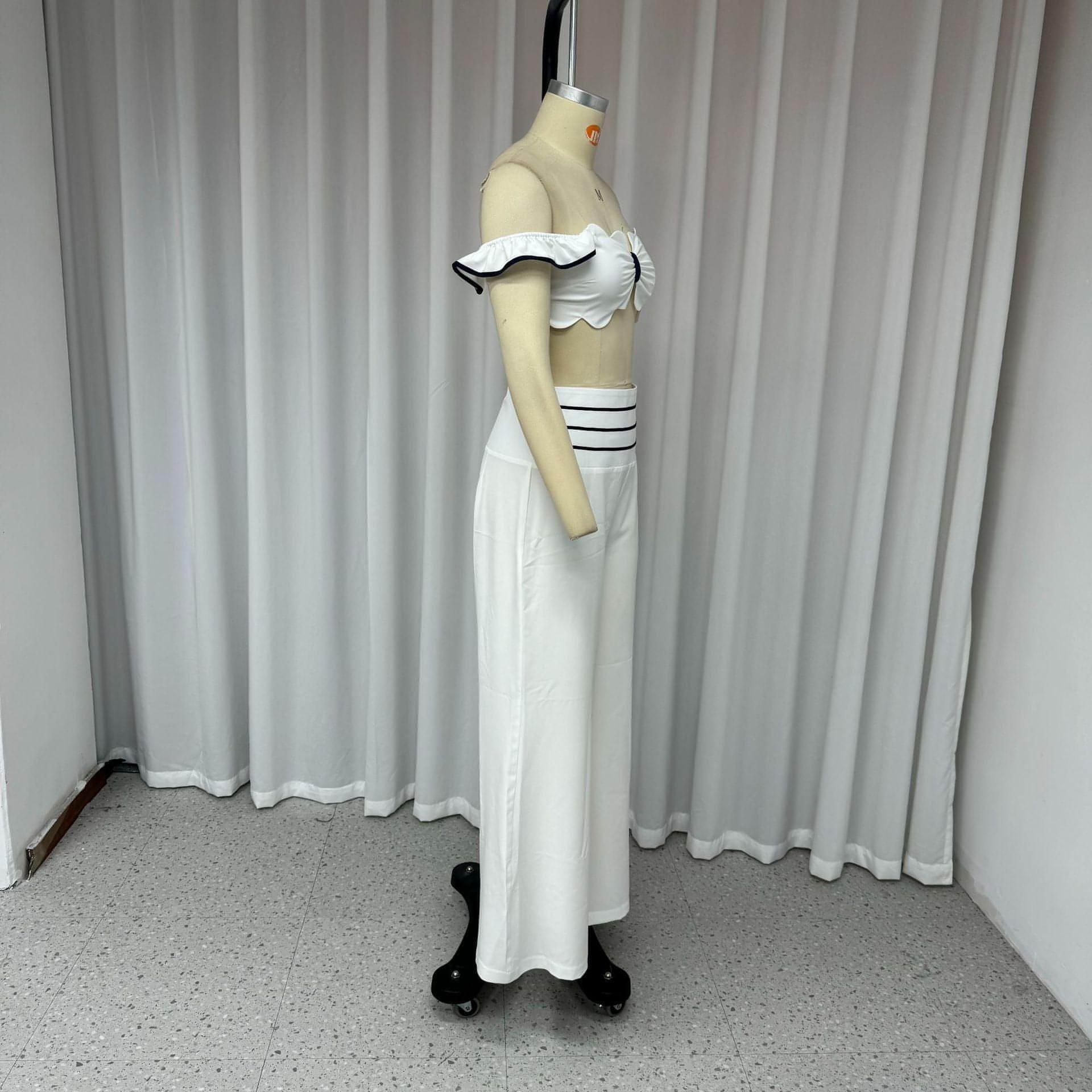 Off-shoulder Solid Color Two-piece Set