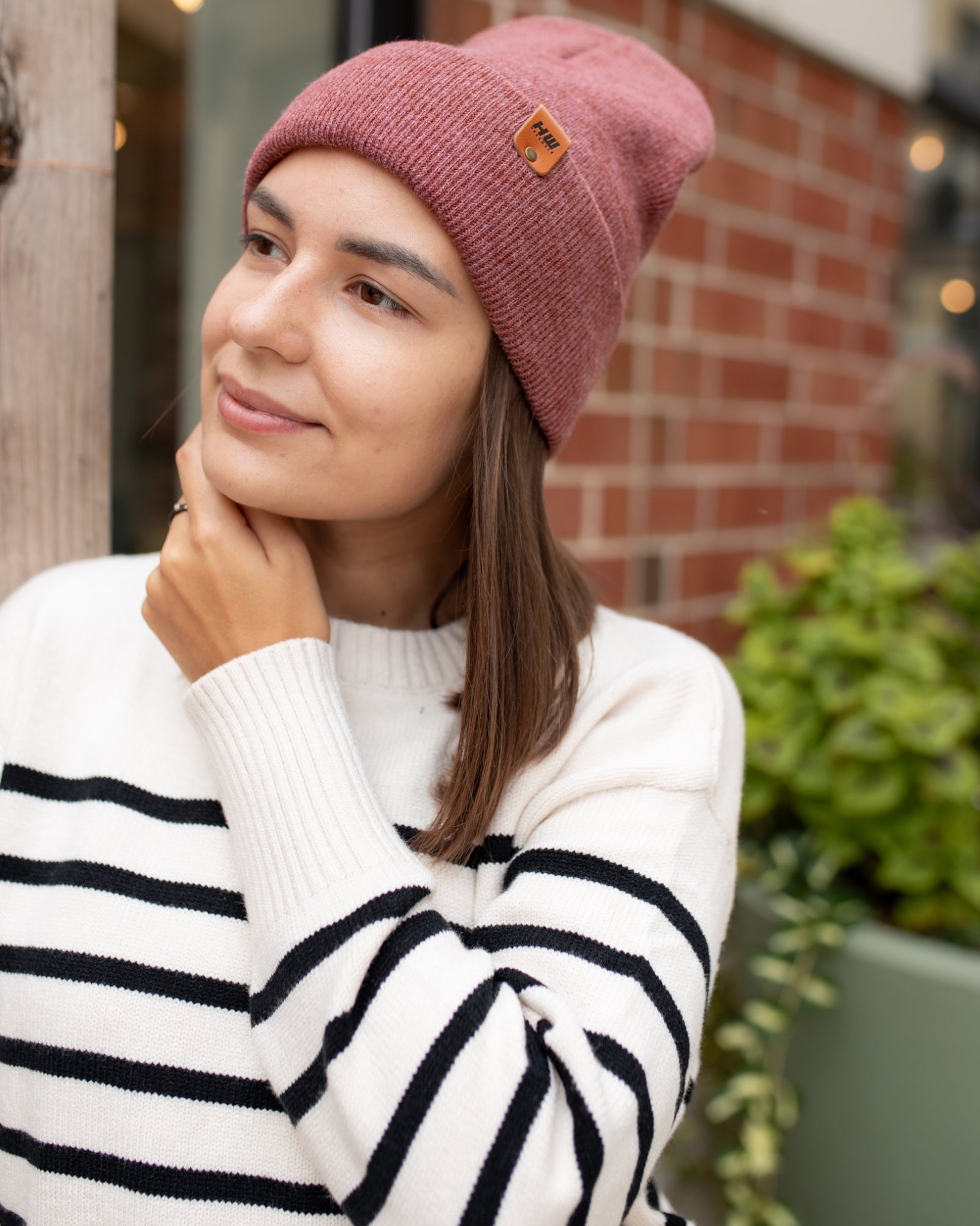 Knit Cuffed Beanie - Rusty Burgundy