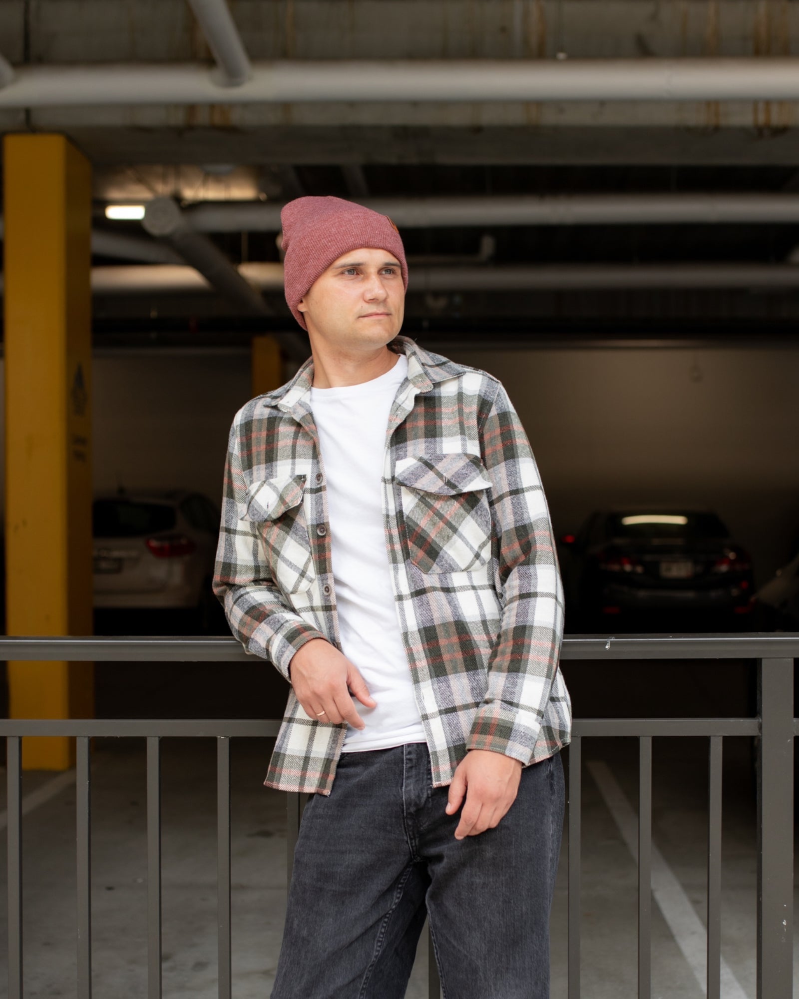Knit Cuffed Beanie - Rusty Burgundy