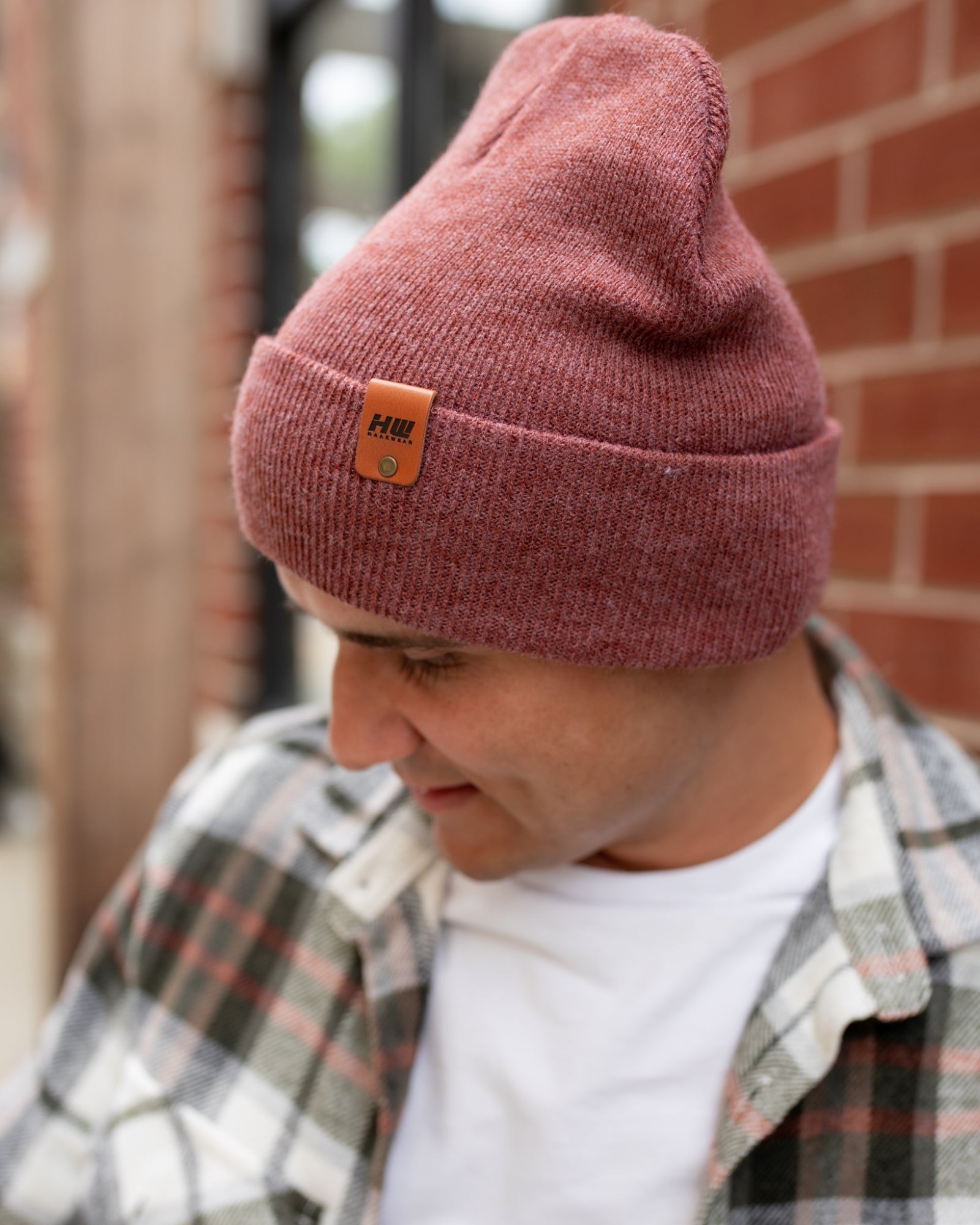 Knit Cuffed Beanie - Rusty Burgundy